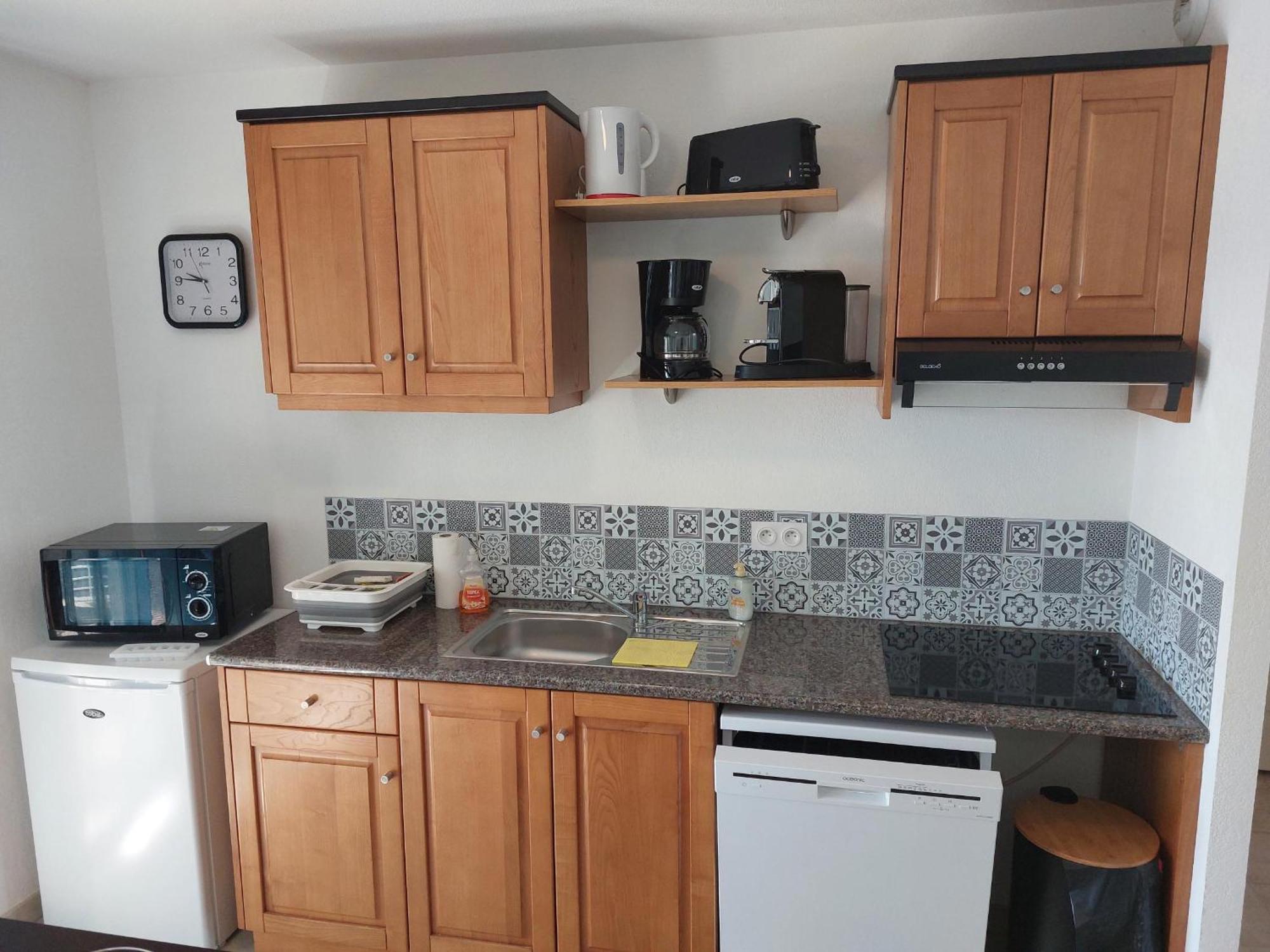 Nouvel Location D'Un Bel Appart T2 Climatise Et Meuble Au Rdch Avec Piscine Dans Residence Les Melody Santa-Maria-Poggio  외부 사진